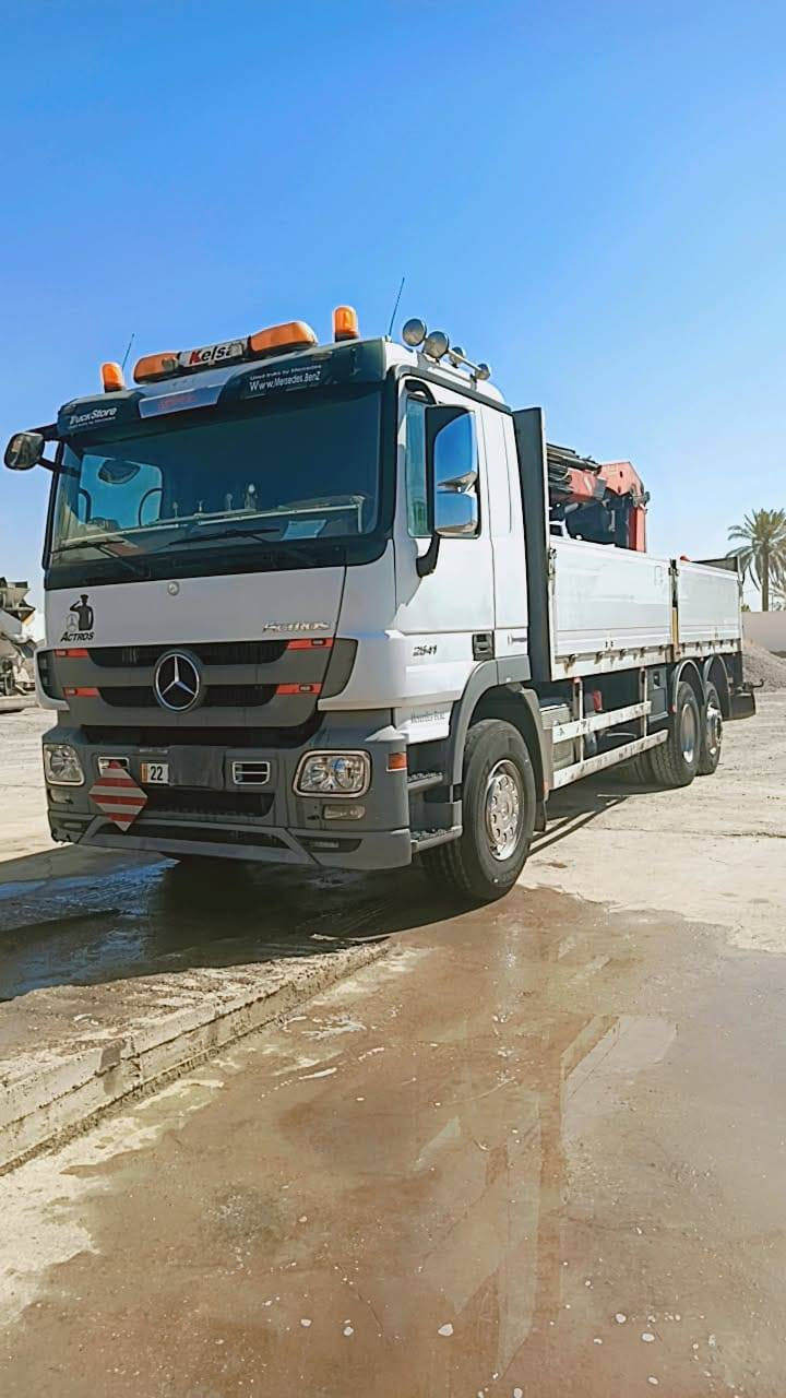 سلام عليكم سياره كرين مديل2012 للبيع حجم 20بافنجر 3سلايت سنكل دوار كامله مواصفات سنويه جديده رقم اربيل للاستفسار ***********
