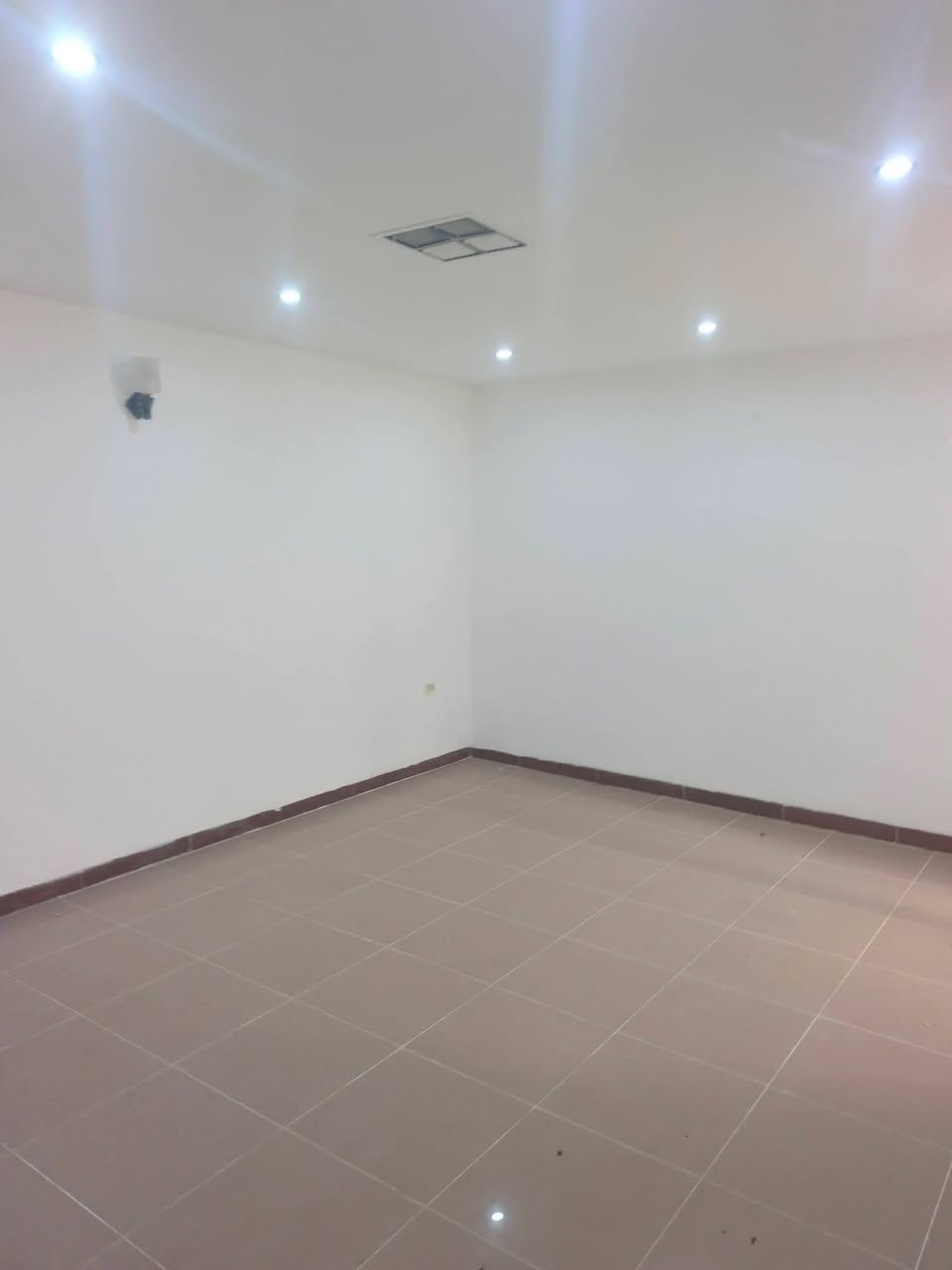بسم الله للبيع بيت طابقين منطقة بكرة جو الجديدة💗💗 مقابيل الحديقة بسعر مناسبة جدا مستعجل 200م 10*20 الارضي غرفتين وصالة ومطبخ وصحيات وخطار واستقبال وهول داخلي درج خارجي طابق الثاني غرفتين وصالة ومطبخ وصحيات وخطار واستقبال وهول داخلي وطابق الثالث غرفه نوم    عندي بيوت للبيع جميع أنحاء سليمانية واطىرافها 💗💗💗
***********
بسم الله للبيع بيت طابقين منطقة بكرة جو الجديدة💗💗 مقابيل الحديقة بسعر مناسبة جدا مستعجل 200م 10*20 الارضي غرفتين وصالة ومطبخ وصحيات وخطار واستقبال وهول داخلي درج خارجي طابق الثاني غرفتين وصالة ومطبخ وصحيات وخطار واستقبال وهول داخلي وطابق الثالث غرفه نوم    عندي بيوت للبيع جميع أنحاء سليمانية واطىرافها 💗💗💗
