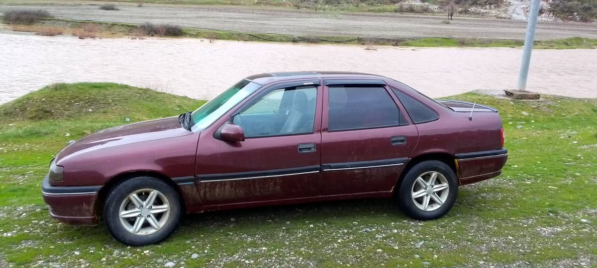 ئۆپڵ ڤیکترا مەکینە 16 قایش پان بێمەسرەف  زۆرپاکە
دەعمولێدراوی نیە موسوبڕاوەبەشەرت
کۆدی ڕێگەپێدانی بۆکراوە
سعر   19 گەڵاو مەجال
***********
هەمو گیانی بەشەرت 
ئەدمین گیان وەری گرە
