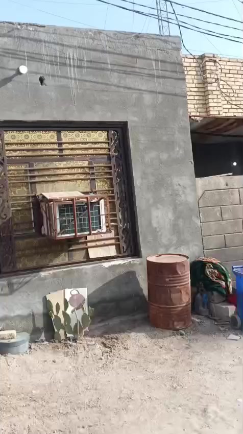 بيت زراعي للبيع ناحية سديناوية مقابل مركز الشرطة فرع الرحمن الاتصال ***********
