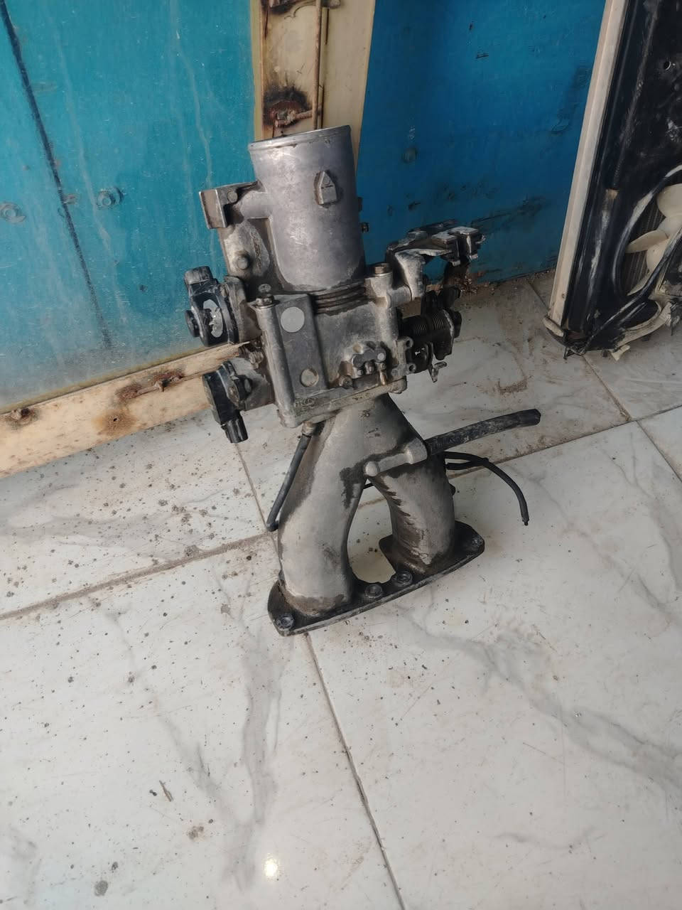 سلام عليكم غراض بطه 2500 //3000شرط حاويه جديد
ديلكو
كويل
وايرات
باور
كمبريسر
راديتر حاضن بنكه مقفله
***********
***********
