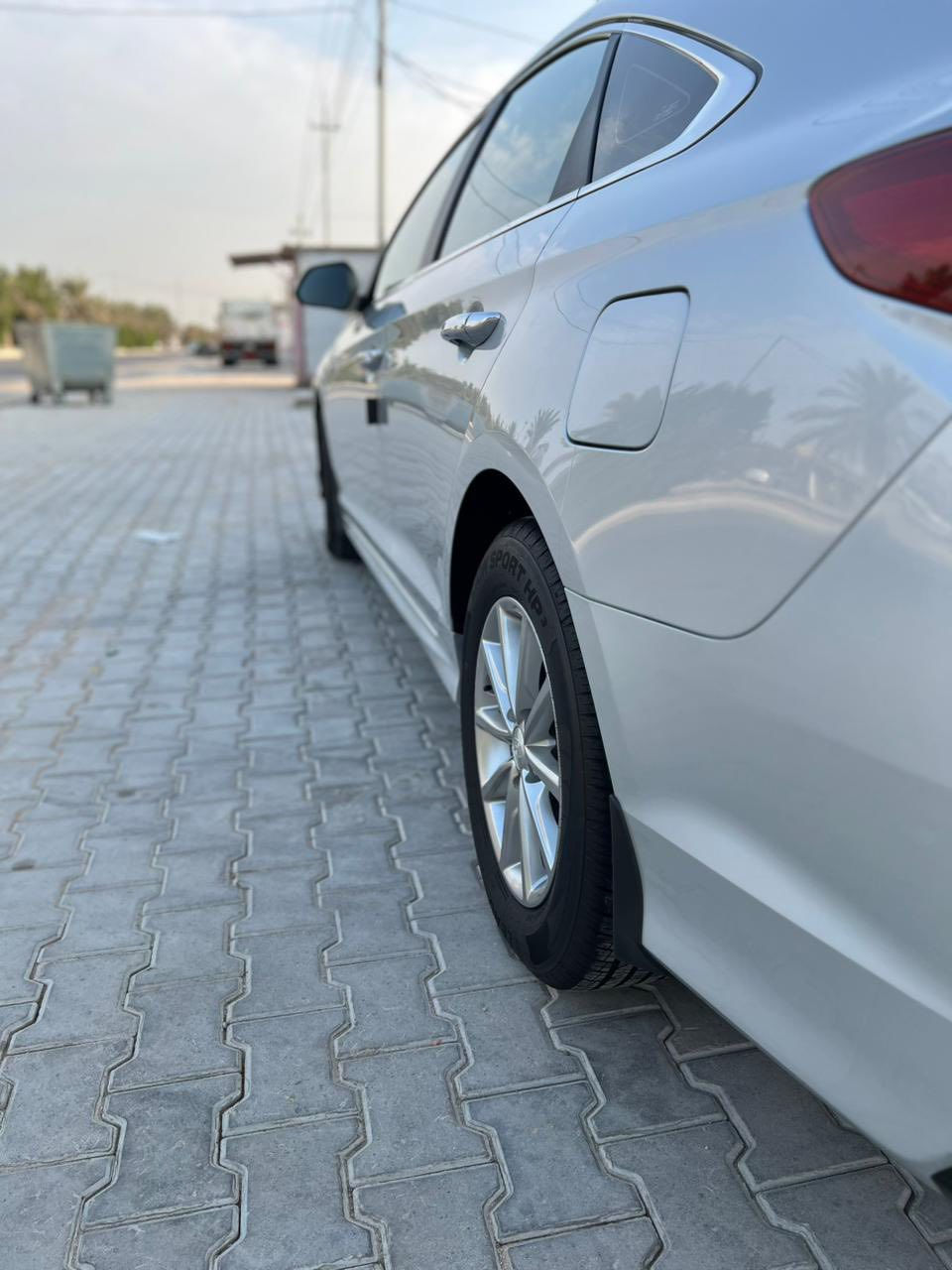 السلام عليكم سوناته مديل 2020 بنزين  ⛽️ اصل رقم بصره بسمي كفاله عامه حته دعاميات زيرو  ماشيه 60 الف حقيقي سياره جهزه للخير ربع ماذب عليها تخم تاير حداديه ابلديه شرط مال كوريه 
العنوان البصره قضاء الفاو 
سعر 177 او بيها مجال بصيط حك جيه 
رقم الهاتف ***********
رجاءن الي مو شراي لا يتصل واذا مايعجبك المنشور عبره
