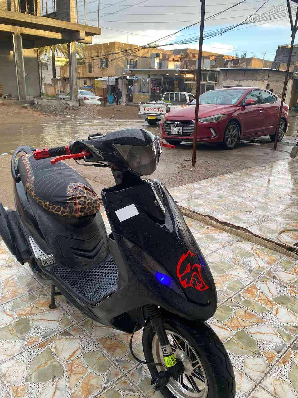 سلام عليكم لبيع دراجه ماكس عدله كمله من كلشي مابيه اي نقص سلف هندر مكينه خير من الله اي شي مناقصه دراجه كامله الخر حبايه من كلشي مكينه خرسه بشرط كله شغاله مكينه بلادي سعر 525 وبيه مجال مكاني ديالى خالص هبهب رقمي ***********
