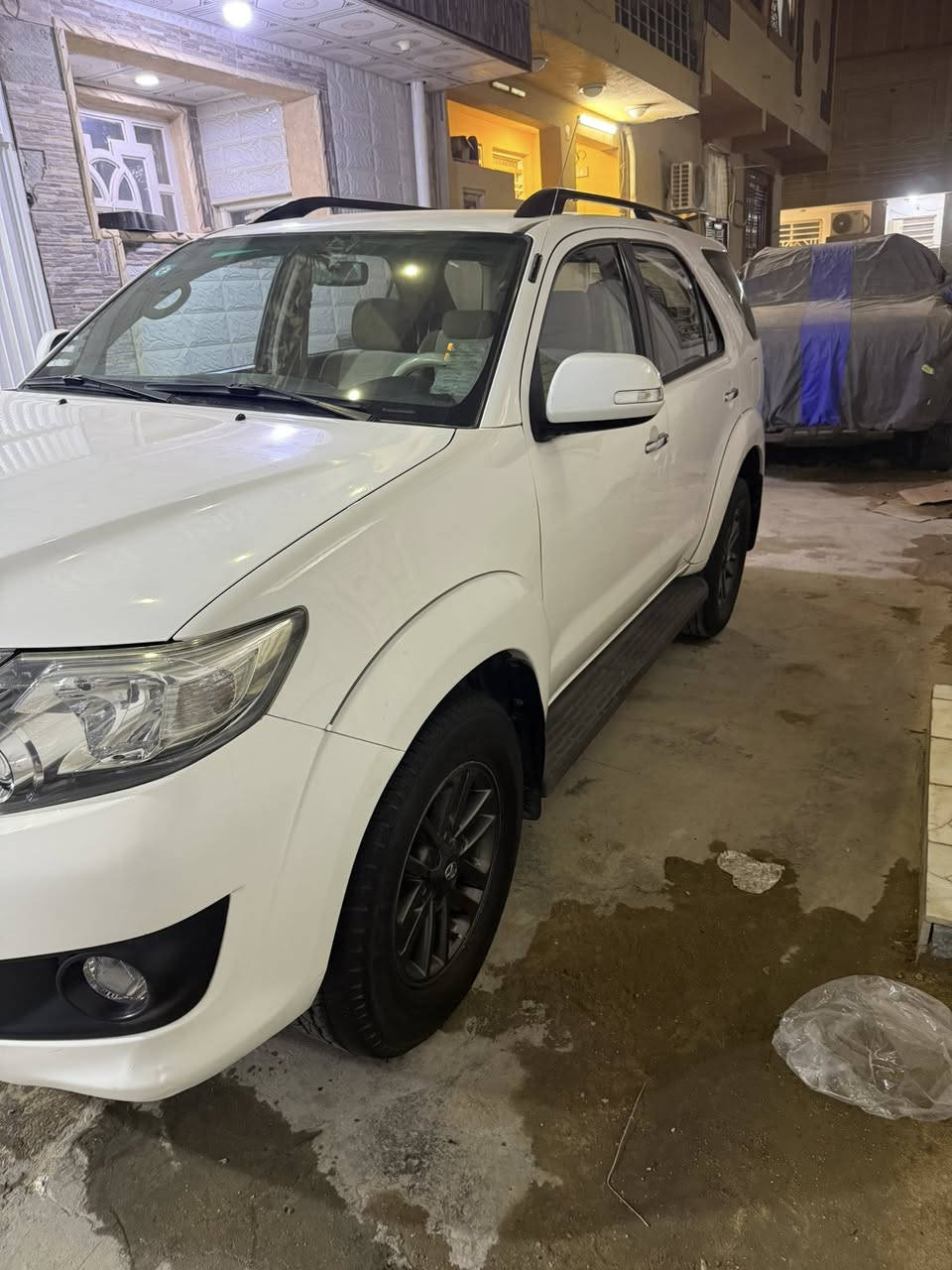 للبيع او مراوس حسب القناعه 2015 مكفوله محرك 6 سلندر فور ويل دفلوك 7 راكب 3 قطع تبريد السياره جديده وماشيه 235 رقم بغداد بسمي جاهز من كلشي محرك كير فور ويل تبريد كله مكفول السعر 225 / *********** / ***********
