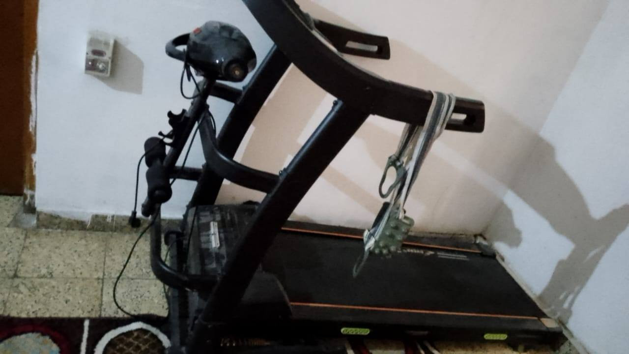 للبيع اخت جديد مستعمل شهر فقط
 سعر٢٥٠ بي مجال
هذا رقمي *********** واستاب
