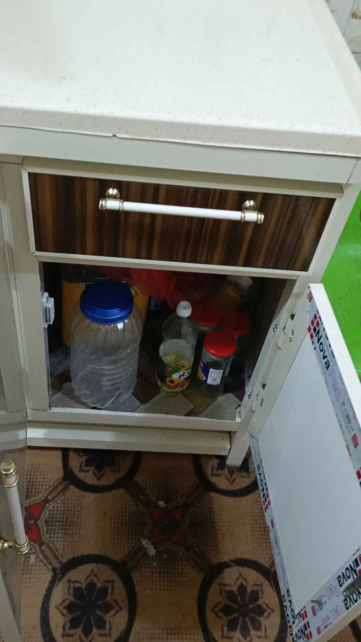 كاونترتسكام كله مبطن القطعه الارضيه مرمر عرض مترين وارتفاع 90 مال بيت مو سوكي 500 وبي مجال الشراي يتفضل خاص بدون سنگي النجف حي الميلاد *********** النجف, العراق
