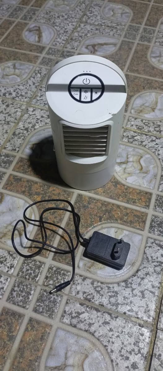 مبردة تشتغل ع كهرباء 
سعر 10


**إذا كنت صاحب هذا الإعلان وتريد حذفه لأي سبب، رجاءا أرسل رسالة إلى الدعم الفني**