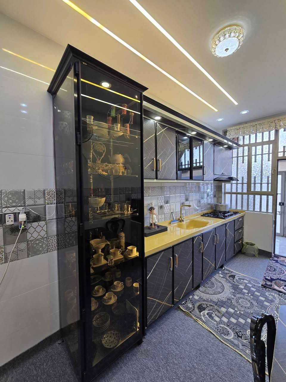 تم تنزيل السعر الشراي يتصل 
مو بس يدورسعر
