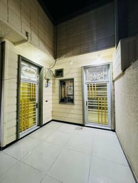 حي الحكم شارع عشرين • ١٥٠م • ٣ غرف