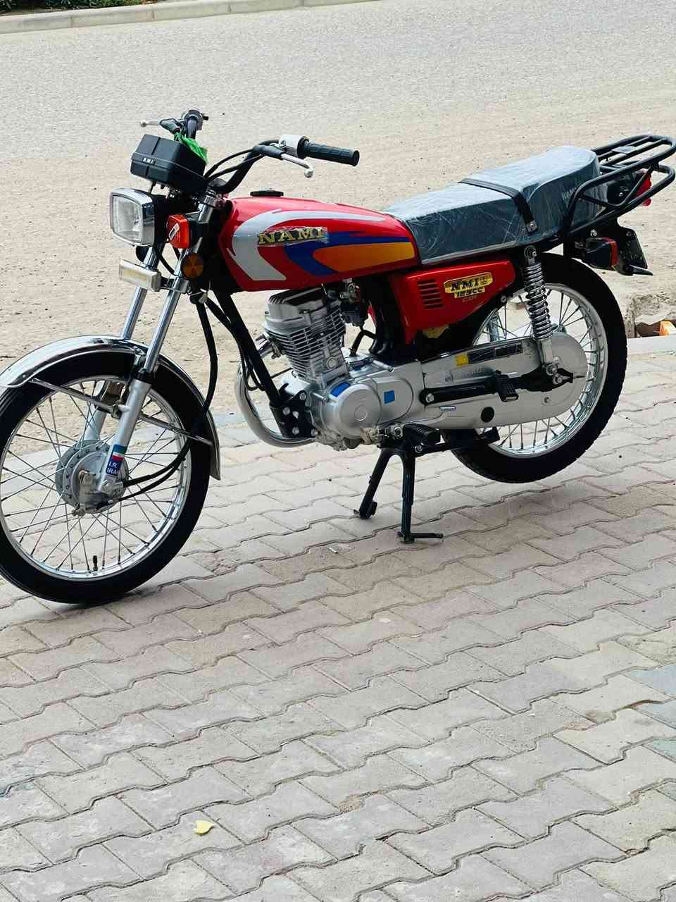 السلام عليكم شباب دراجه البيع نامه  دراجه تعمير   سكنر  اوراق ٧ السعر خاص وهاذا  ***********
