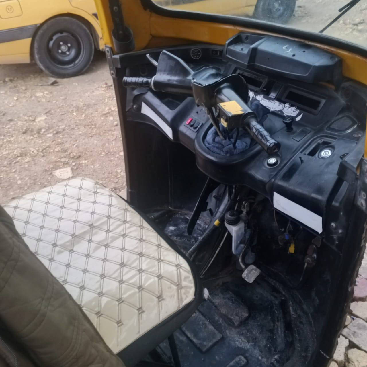 تكتك موديل 2017 مكينه مامفتوحه كهربائيات شغاله
مكلف بلنشر استفسار  ***********
