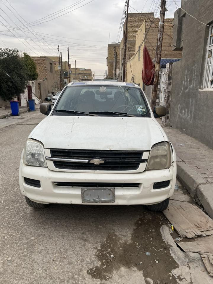 سلام عليكم سياره بيكم لوف مال مزاد وزاره الداخليه مكينه وكير ففتي 3000رقم ***********
