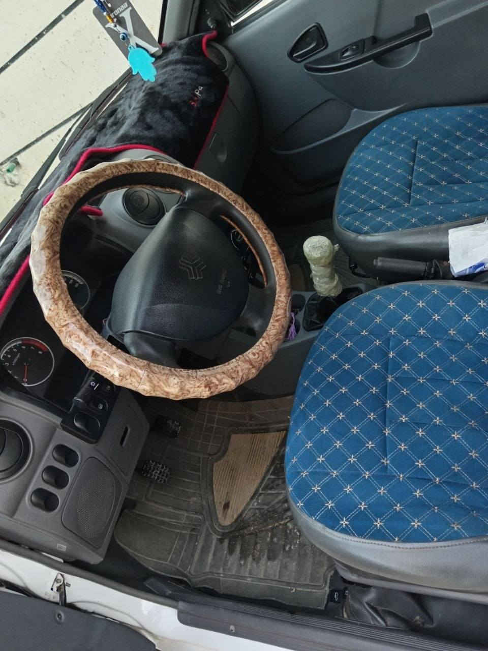 سلام عليكم سايبا موديل ٢٠٢٣ 
رقم كربلاء بإسمي مباشر 
مكفولة  ٧٠ وبيها مجال  وترهم مراوس بسيارة سوناتا او اوبتيما وانطي فرق 
***********
