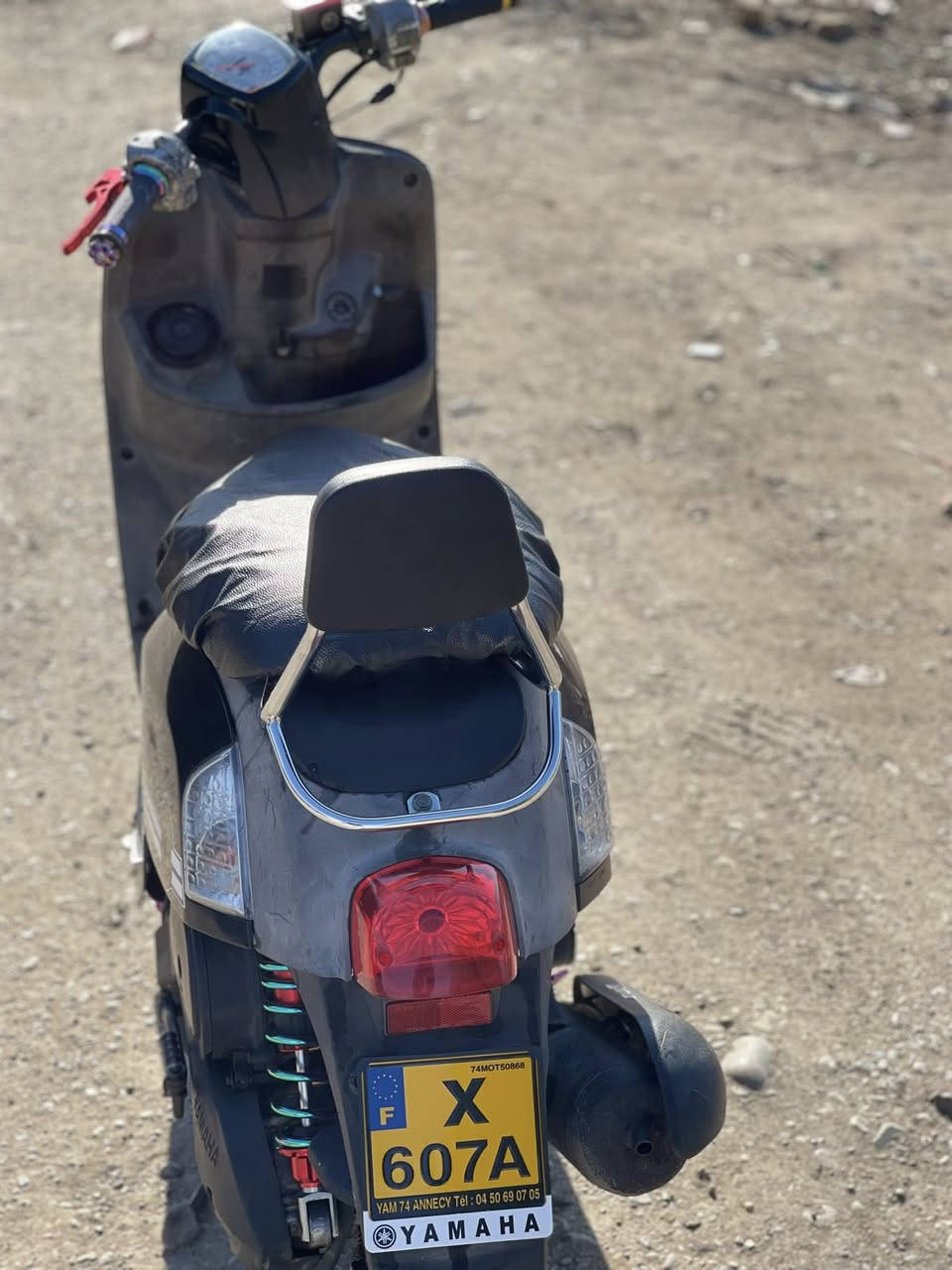 السلام عليكم دراجه بوليس مكفوله كفاله عامه مكينه الشعر 800 وبيها مجال للتواصل ***********
