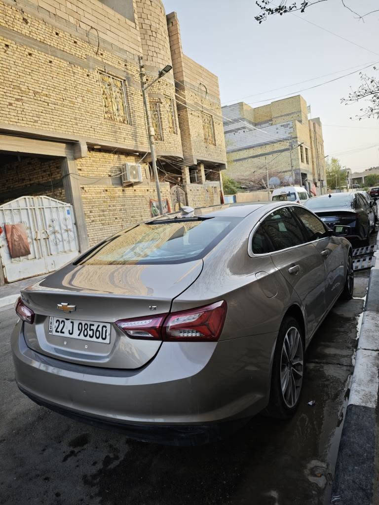 ماليبو وارد امريكا موديل 2022 الفئه LT
الحادث بالصور 
المشي بالصور 
فقط البنيد مبدل 
تبريد خلفي امامي
كشن كهربائي
كامره خلفيه
رقمها اربيل حره 
السعر 135
هاتف *********** البصرة, العراق
