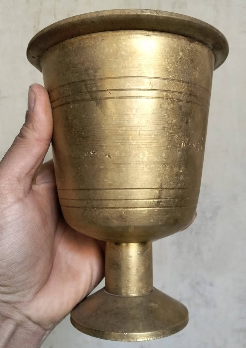 هون نحاس كأس ... بسعر ٨٠٠


**إذا كنت صاحب هذا الإعلان وتريد حذفه لأي سبب، رجاءا أرسل رسالة إلى الدعم الفني**