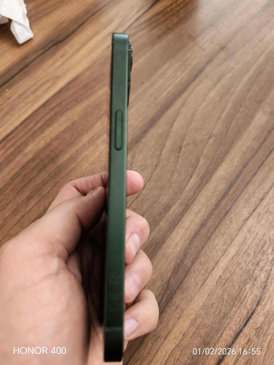 السلام عليكم عندي ايفون 13 مستخدم ذاكرة 128 گيگا لون زيتوني النظافة 99 بالمية الجهاز مابي اي شخط ولا ضربة ولا كسر جديد جدا بطاريته 67 و وياه ايربود ابل اصلية هم نظيفة وشغالة 100 بالمية ثنينهن رايدهن ب 500  وبيهن مجال بسيط للاتصال واتساب على هذا الرقم
***********
