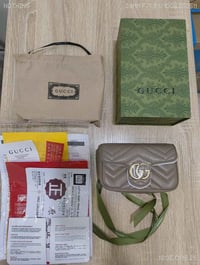 صناعة ايطالية • حله • اكسسوار