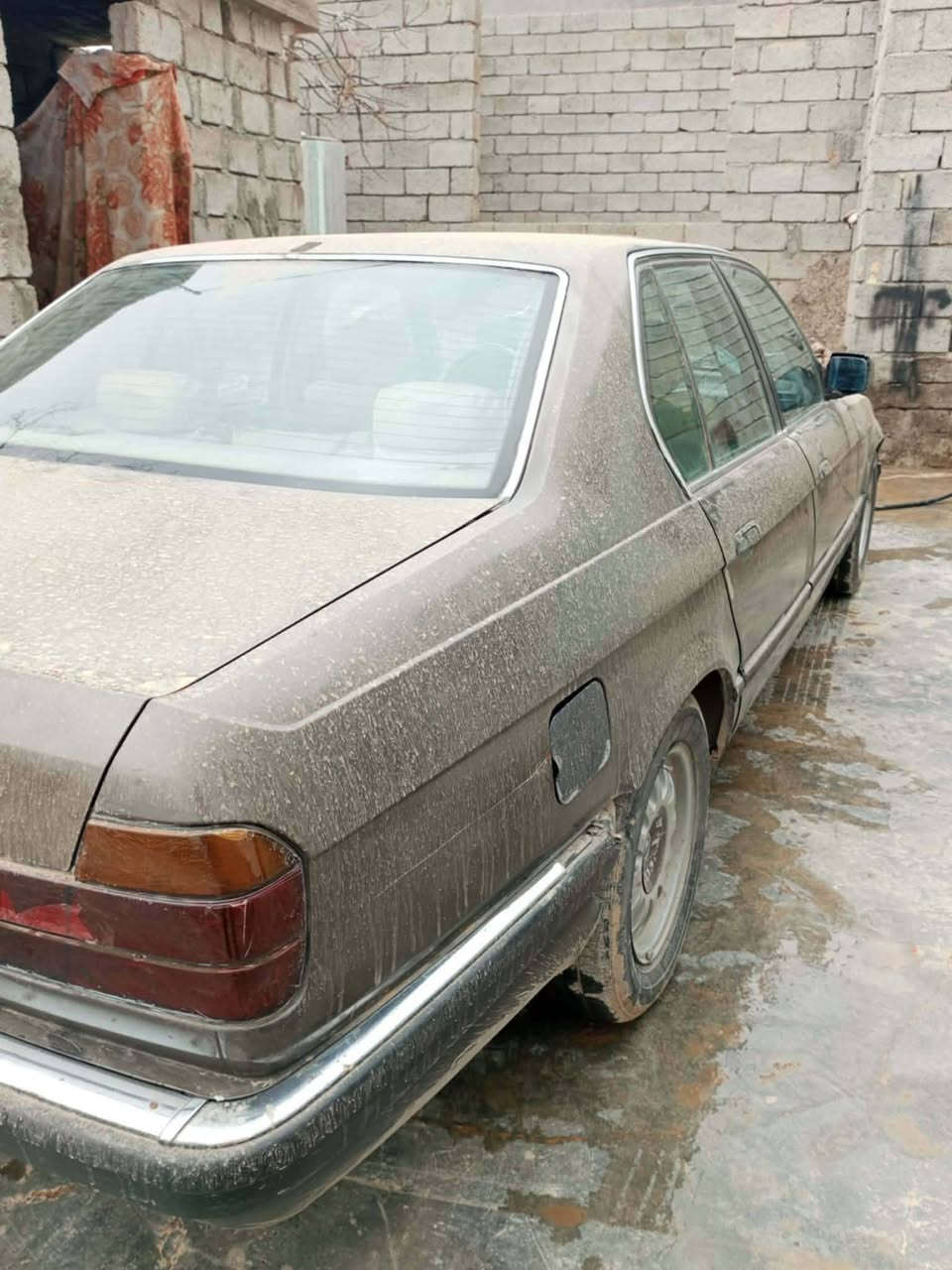 بي ام 735 كير محرك صدر شرط داخل نضيف تحويل بيع سريع 18 ورقه الاتصال ***********
