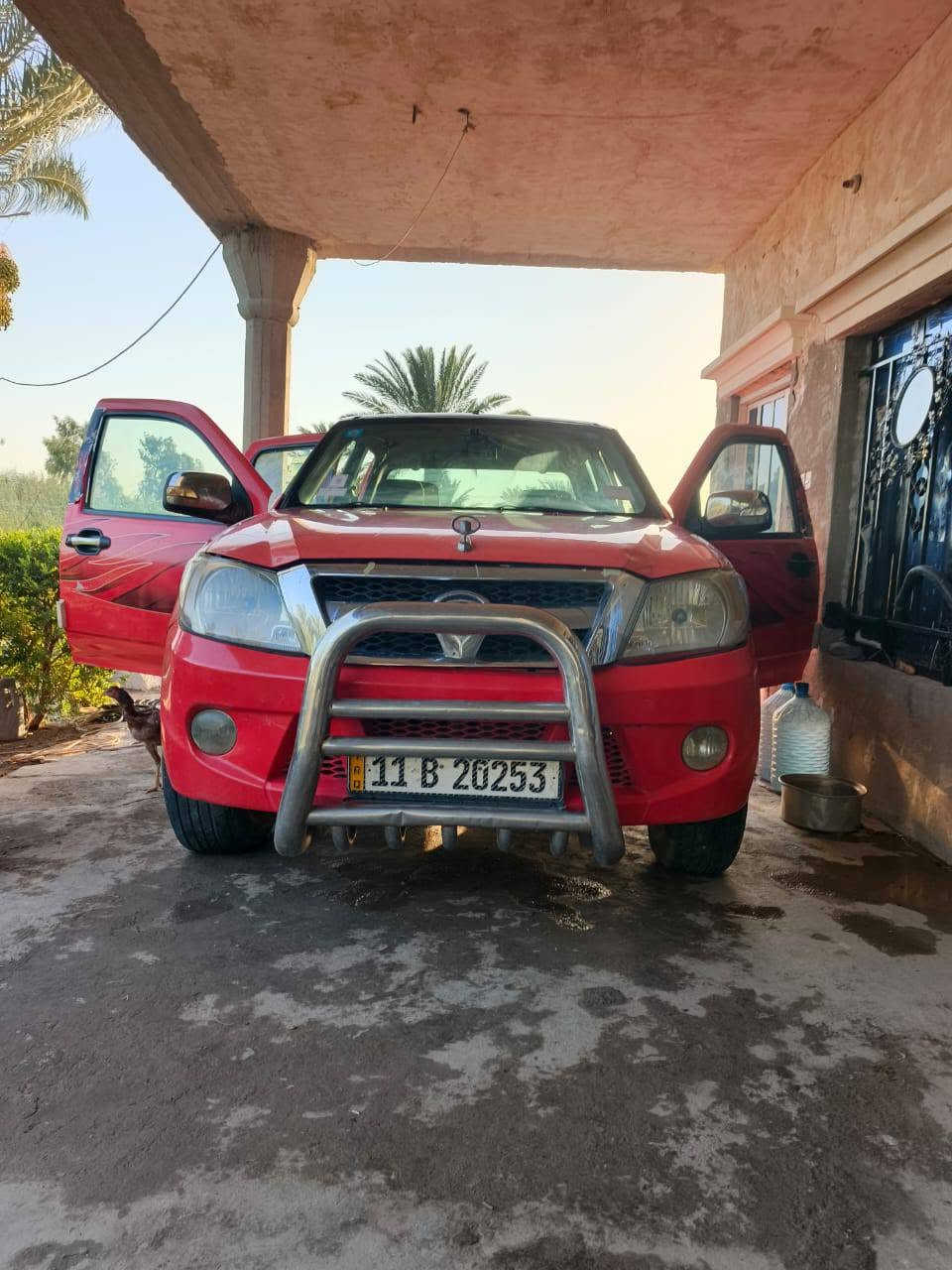 السلام عليكم
سياره للبيع كنو وجه فلاونزه سياره كامله ما بيه اي نقص بس بيه ضربه بل جاملق بصف السايق على البارد ترجع بلاديدي السعر 60 وبيه مجال لطيبين 
 رقم السياره مميز        
                   ***********
