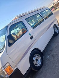 نيسان ناصيه 11رقم بغداد سياره خير من الله بيهه صبغ جمالية بدون ضربه تج...