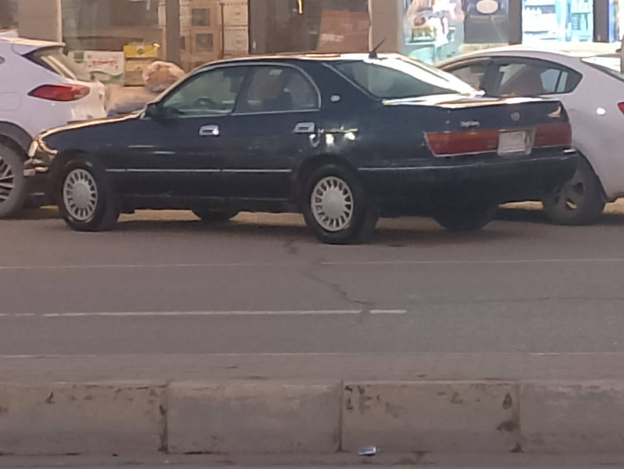 بطه للبيع
موديل 93 اصل

 

رقم صلاح الدين منفصل

السياره مكفوله من الكصه والعيب الشرعي 

سياره جديده وتجي تشوف بعينك 

السعر 45 وبيه مجال

ه‍. ***********

 المكان: صلاح الدين تكريت
