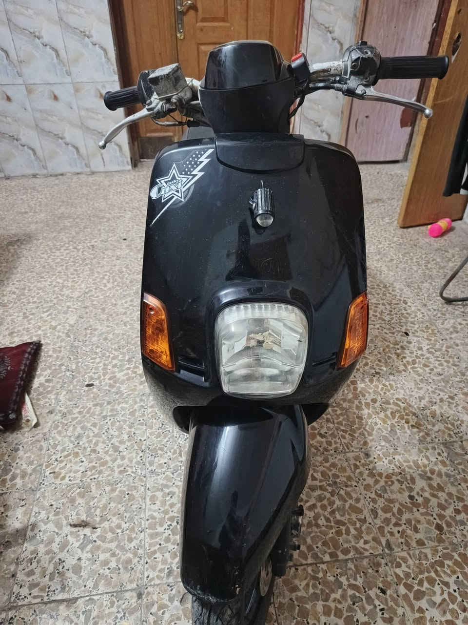 سلام عليكم
دراجه بوليسي صاله ٤اشهر من طلعت حاويه  نضيفه كلشش كلشي شغال بيه شلعه ومعدل تخبل  مكاني الناصريه مركز السعر خاص او علئ الرقم   ***********او ***********
