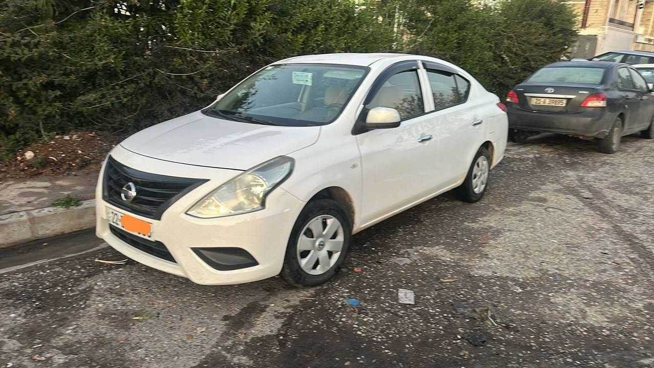 نیسان لاکشمیبای 2015
چوار پارچەو بستێک بۆیاغ بێ ناوگرتن
پشت و پێش کەپس
گێڕومەکینە بەشەرت
سەنەوی ژینگەی نوێیە
نرخی 87 مەجالی کەم
***********
