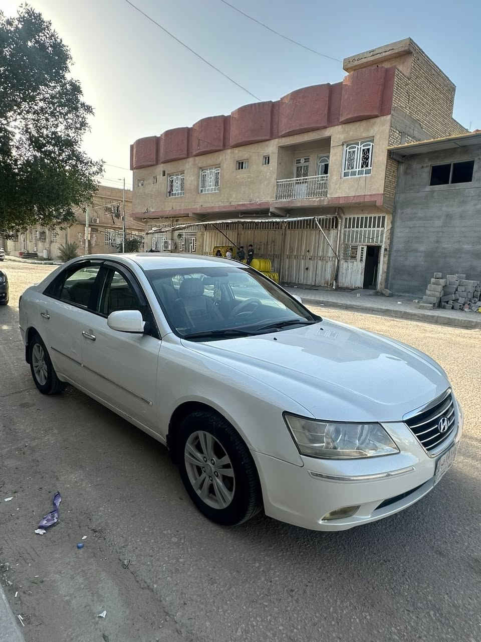 موديل 9 خليجي. بيها نص باب صبغ. ومكانين بارد محرك 2400 رقم بغداد حلوه وجاهزه موجوده بكربلاء 120 وبيها مجال ***********
