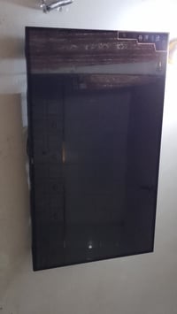 شاشه للبيع حجم 62 LGHD كامل مواصفات ضد الكسر  السعر خاص لتواصل عل واتس...