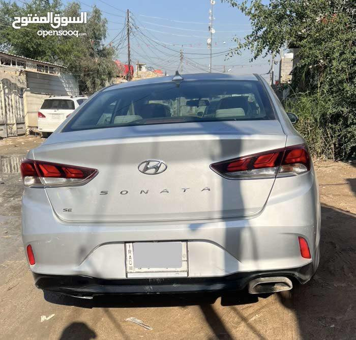 سوناتا 2019 وارد امريكي مكينة 2400 نضيفه جدا على البلاد حداديه تبريد مكينه كير كله على البلاد وكفاله مكينة مامفتوحة شرط . حادث امريكا جدا خفيف سطحي مقدمة البنيد فقط وسرقة الجاملاغات الاماميه يعني اي ضربه ماكو لعود شواصي ماكو اي ضربه يمهن صور الحادث موجودات السعر 130 مجال حك الجيه استفسار ع رقمي  واتساب اتصال ***********
