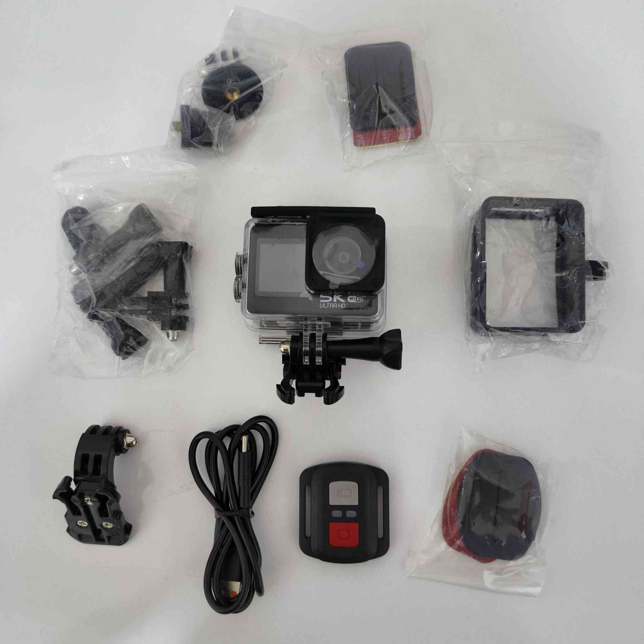 تُظهر الصورة مجموعة كاملة لكاميرا رياضية (Action Camera) تشبه طرازات "Ourife" أو "AUSHA" بدقة 5K، وتتضمن الملحقات التالية
سعر على الخاص

كاميرا رياضية: مزودة بشاشة مزدوجة (أمامية وخلفية) وتدعم دقة 5K و WiFi.

غطاء مقاوم للماء: حاوية واقية للكاميرا تسمح بالتصوير تحت الماء، عادةً حتى عمق 30 مترًا.

جهاز تحكم عن بعد: للتحكم في الكاميرا عن بعد أثناء تسجيل الفيديو أو التقاط الصور.

مجموعة ملحقات متنوعة: تشمل حوامل لتثبيت الكاميرا على الخوذات أو الدراجات، وكابل شحن، وقواعد


**إذا كنت صاحب هذا الإعلان وتريد حذفه لأي سبب، رجاءا أرسل رسالة إلى الدعم الفني**