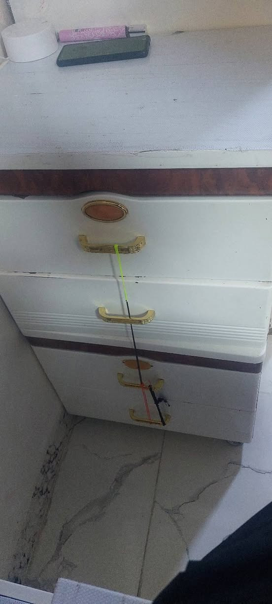 سلام وعليكم غرفة للبيع مستعمل سعره 200 الف وبي مجال مكان كركوك قادسيه الاولى 
***********
