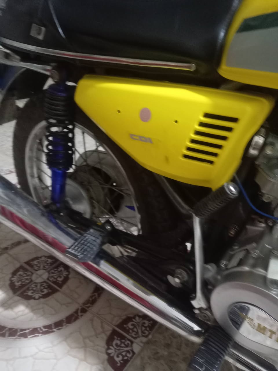 سلام عليكم دراجه ايراني للبيع شاصي نامه شلامجه محرك امتي ار 150 صارلي سبوع من عمرته والله للعلم الدراجه ادوات سعر 700 قفل رحمة الولديكم الموشراي لايتصل العنوان البصرة ابو الخصيب جيكور شارع كوت بازل الهاتف *********** واتساب موجود
