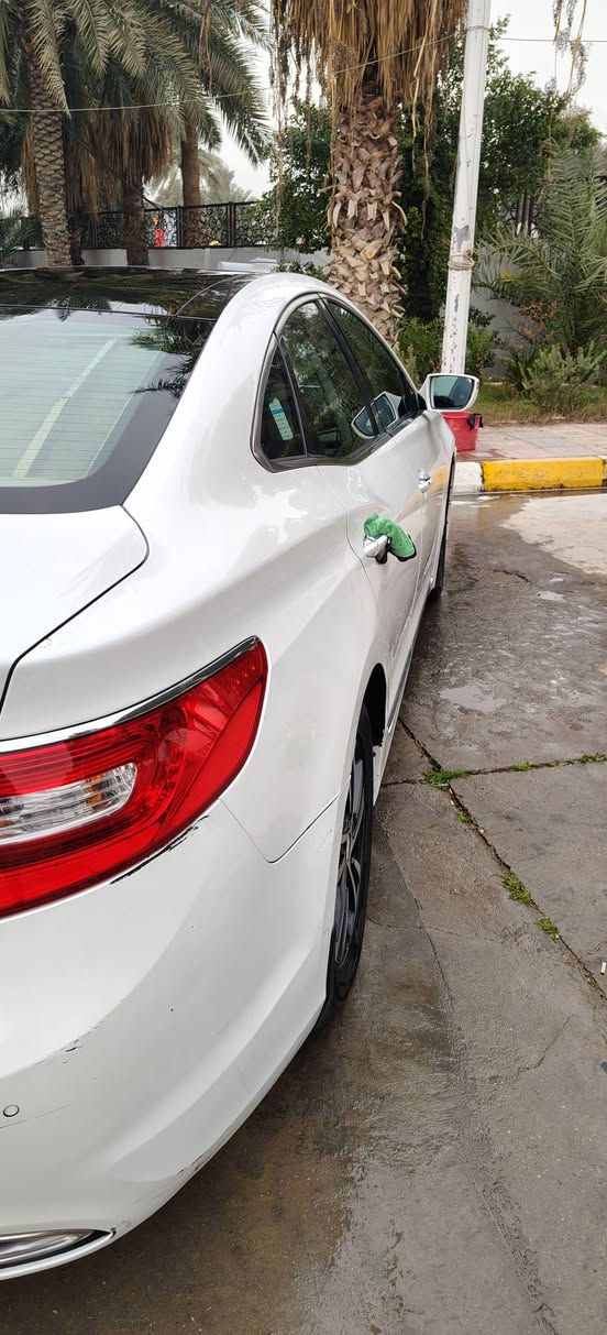 ازيرا 2013 لون ابيض رقم بغداد بسمي سعر 135 $ وبيها مجال - مكان السيارة #بغداد    او #ديوانية 
محرك 6سلندر 

 حساسات أمامي

 وخلفيه

  تبريد قطعتين  

هاندابريك كهرباء

  نظام Auot hold  

كراسي الأمامي كهرباء 

كامره خلفيه 

برده خلفيه كهرباء

  برده جانيبه 

تشغيل بصمه  

بصمة ابواب 

لايت كهرباء 

بانوراما  

 مانع انزالاق

ترحيب بل مري الجانبية 

لايت زنون ابيض  

بيه 3 اصباع صبغ بلمدكر الخلفي ومفتوح الكازكيت

***********
