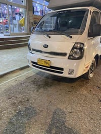 ٢٧٠٠ • موديل ٢٠٠٦ • نجف