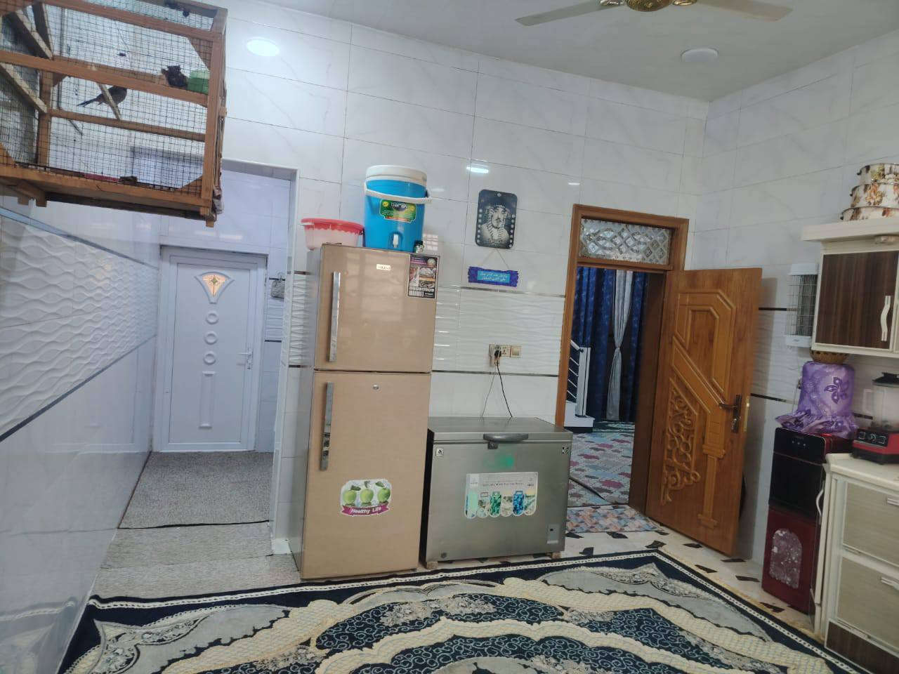 سلام عليكم ورحمه الله وبركاته دار للبيع في حي النداء المساحه 200 متر على ساحه عدد الغرف 3 بناء2025 مال بلديه حر ساحبين عليه قرض صندوق الاسكان السعر الكلي مع القرض 170 سعر النقدي 120 الاستفسار الاكثر اتصل على الرقم  ***********
