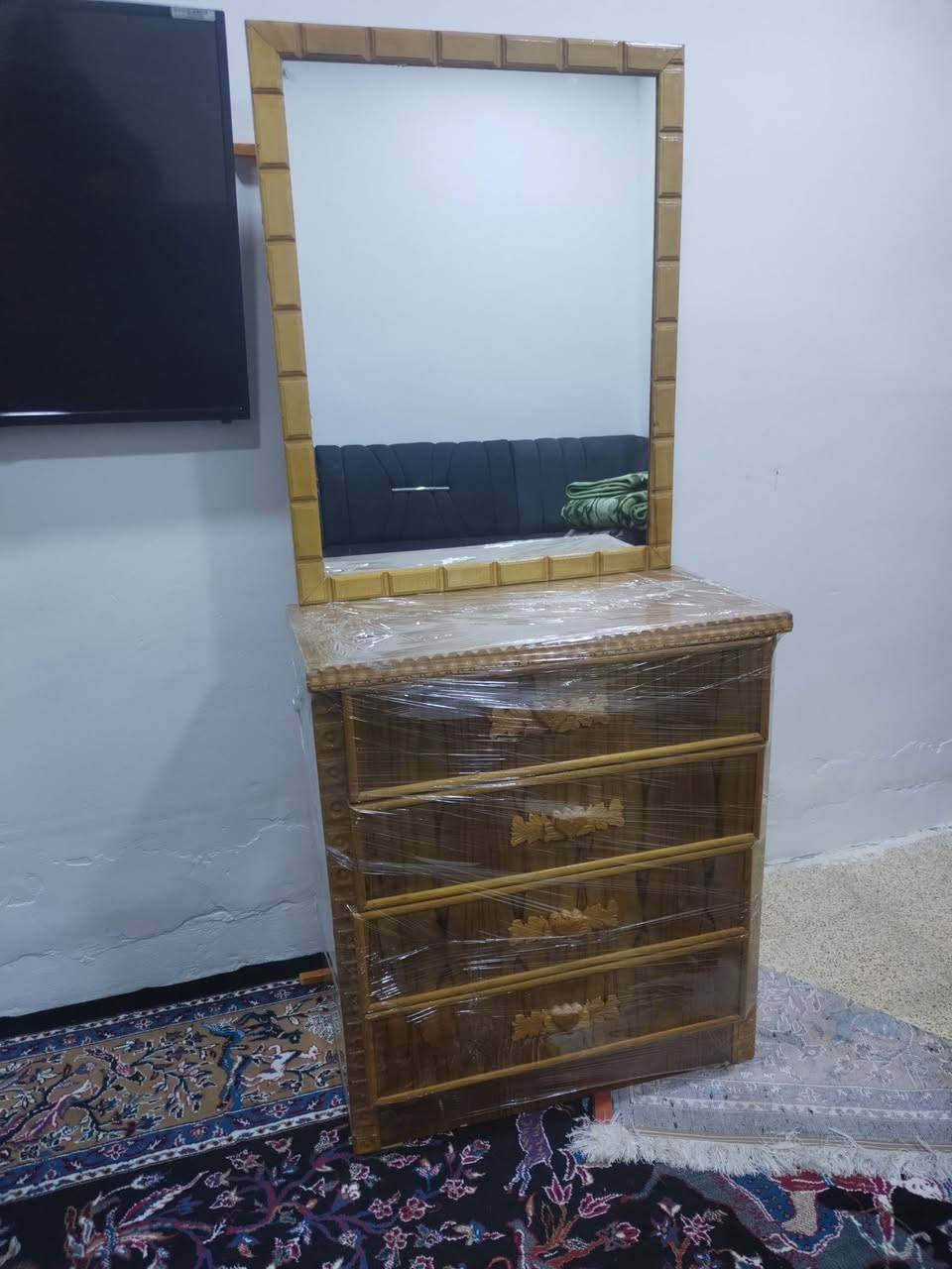 ميزتواليت جديد سعر 65 غير مستخدمات شاري يتصل الوان حي الصحه جانب الايسر *********** موصل, نينوى
