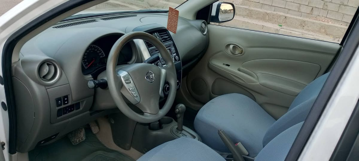 لاکشمیبا 2020 فول مواسەفات 120هەزار ڕۆیشتووە تەنها یەک پارچەی بۆیاغە کەمەک ساردیشی هەیە بەشەرتی گێڕو مەکینەو تەبرید سعری 102گەڵاو معامەلە شوێن شاری کۆیە ***********
*********** كويسينجاك, أربيل
