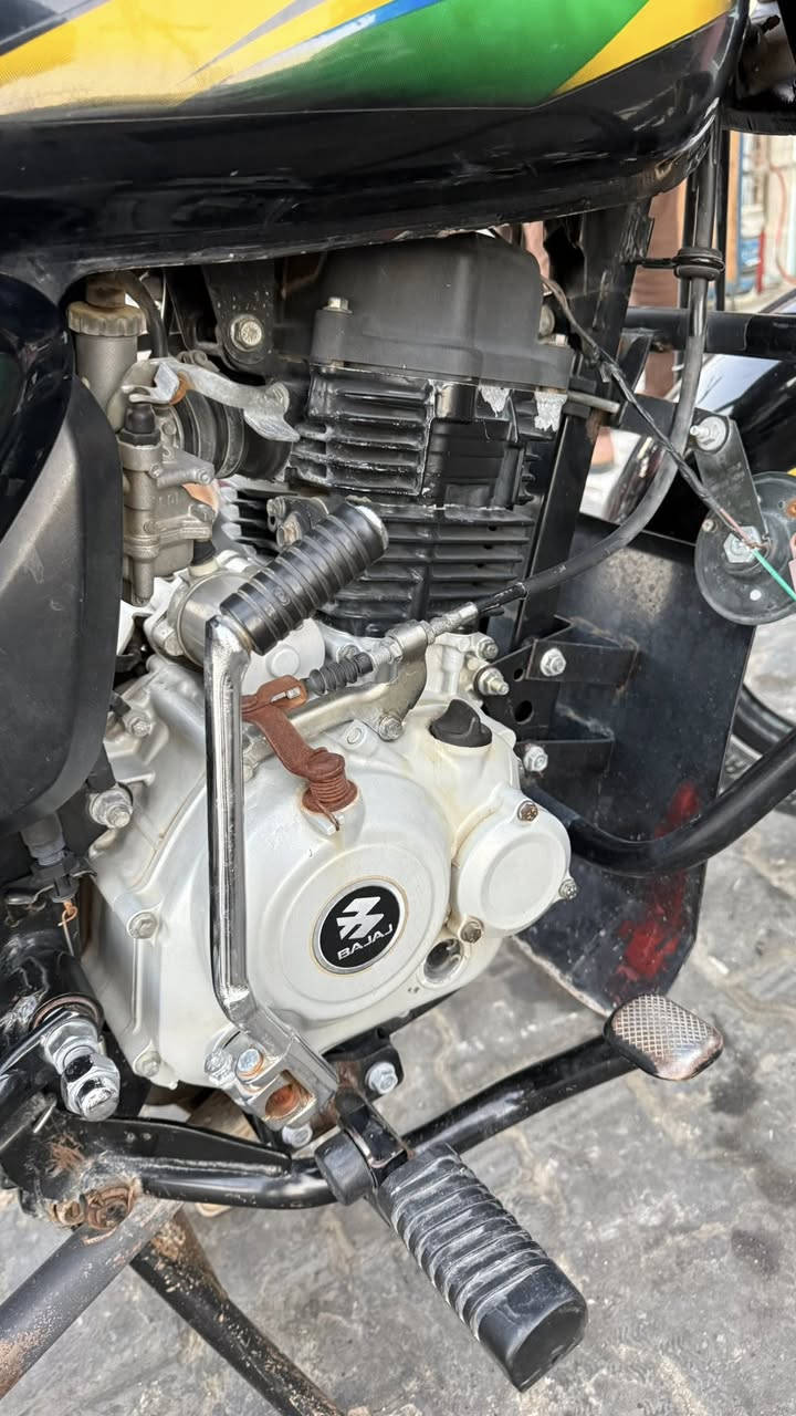 سلام عليكم مكلف بنشر بوكسر ٢٠٢٠ كلاسك اروق اصولي  ام قصر
رقم صاحب درجه ‭٠٧٧٠ ٨٢٢ ١٩٢٩‬

ما مفتوحه مكفوله

(سعر مليون و ٢٠٠)
