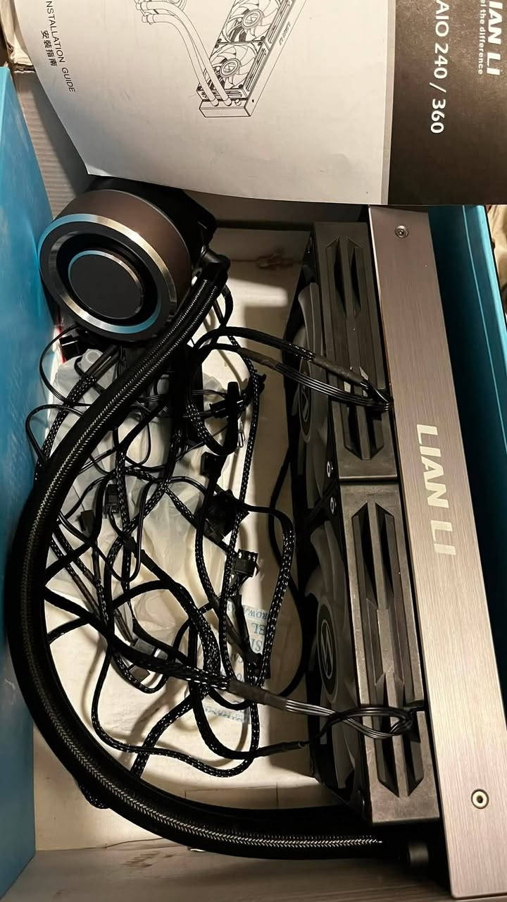 Lian Li Galahad AIO 240 RGB
للبيع مبرد مائي يدعم جميع السوكتات بحالة جيدة جدا ما بي اي خلل او مشكلة فقط اضويه ال سوكت مدتشتغل 
المراوح rgb سعره حيكون 75 الف مع ضمان ٤ اشهر و يوجد توصيل لجميع المحافظات 
العنوان بغداد -حي الجهاد- مركز غياث ستور


**إذا كنت صاحب هذا الإعلان وتريد حذفه لأي سبب، رجاءا أرسل رسالة إلى الدعم الفني**