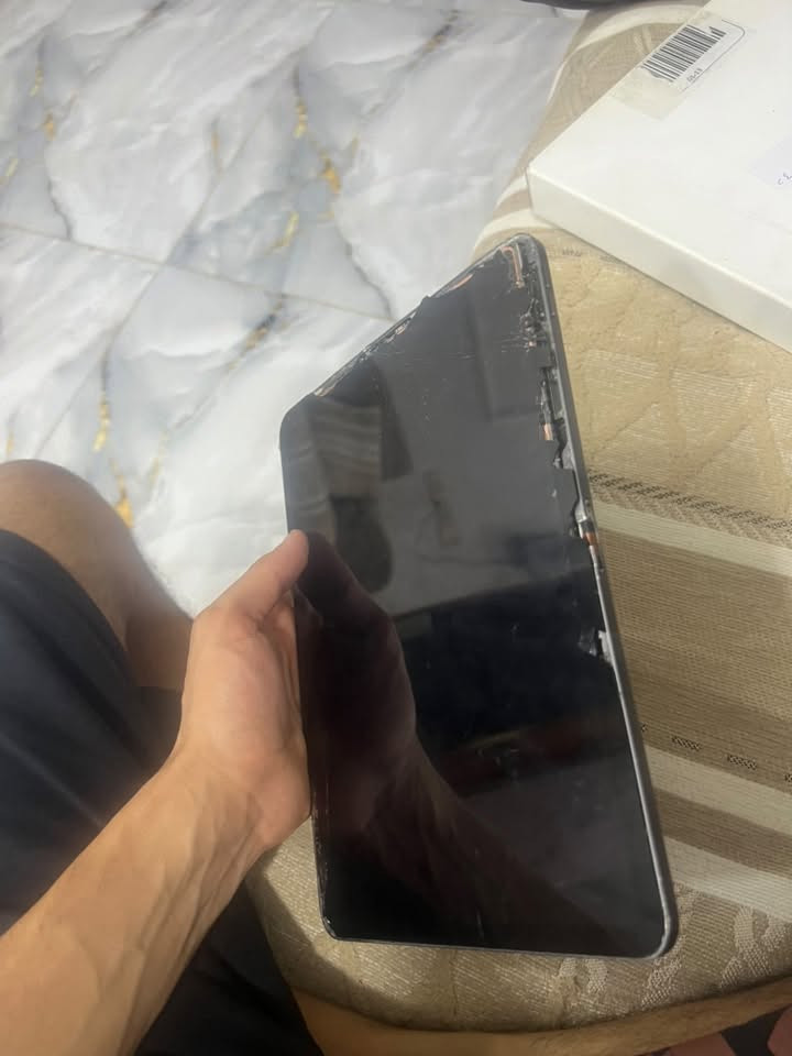 قيم بل يرضه الله      يراد بس شاشه جيب شاشه افحص يلا تاخذ وبل عافيه عل ياخذه 

   تفاصيل داخل الصور ايباد يرادله شاشه فقط  جيب شاشه وفحص يلا تاخذه مكفول ومفرمت من كلشي ايباد ١٢٠ هرتز شاحنته تايبسي. للتواصل واتساب او اتصال فقط *********** مكاني ديالى بعقوبى ديالى بعقوبى
