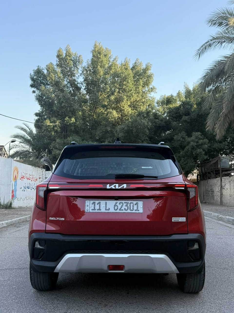 السلام عليكم 
كيا سليلتوز للبيع
موديل 2024
ضمان الدولية 5 سنوات
بددون لا صبغ ولا بارد
ماشيه 20الف كيلو
المواصفات
شاشه كبيره متصلة
سايد بريك دكمة
داخل لونين (ابيض+اسود)
مري شفط
قطعتين تبريد 
حساسات امامية/خلفية
اوتو هولد
حجم المكينه/1500 دبل نوزل كلش اقتصادية
وبعد اكو
السعر:175 ورقه وبيه مجال بسيط 
للاستفسار/ ***********
