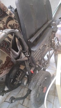 عربانه شحن مستعملة بس مرة وحدة ب500وبيها مجال الإتصال على 07713546499
