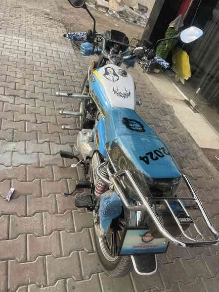 ديل 24 مشدوده بل25 للبيع مناقصه اي شي السعر 875 ***********
