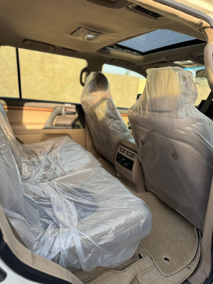 بيع مستعجل لاندكروز   2012 بريم محدث  2021مصبوغ حزام كير مكينه حداديه شاصي كص  كفاله لبيع فقط    سنويه وهزه  جديده  مكان كربلاء تحويل ثاني يوم  ***********
270
