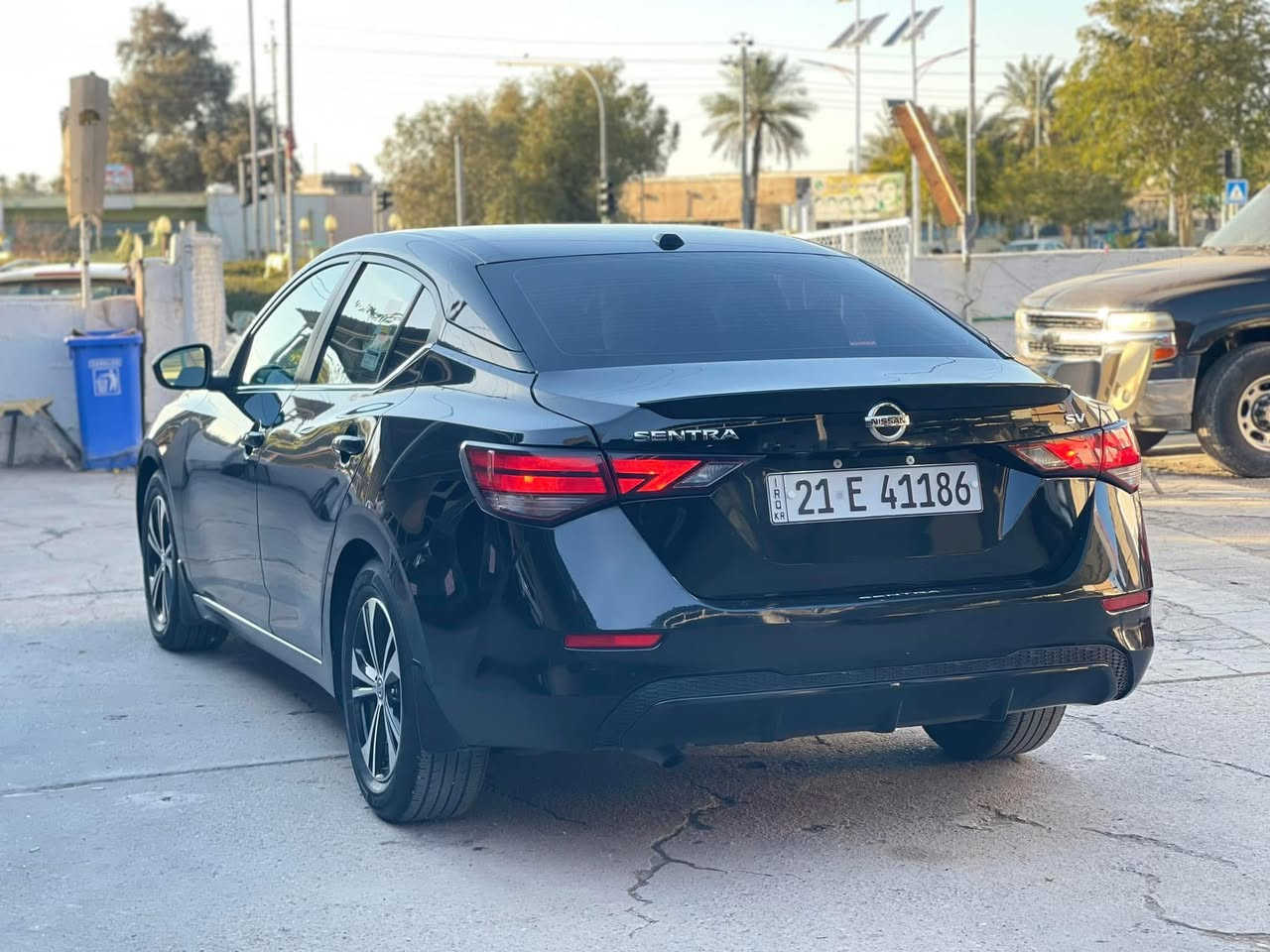 سلام عليكم نيسان سنترا موديل 23 بدون صبغ بدون ايرباك ماشي 20 الف مرقم كامل اسمي ترقيم جديد مكان سيارا ديالى خانقين ***********
