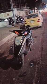 بريز للبيع السعر 500 وبيهه مجال الرقم 07713055710