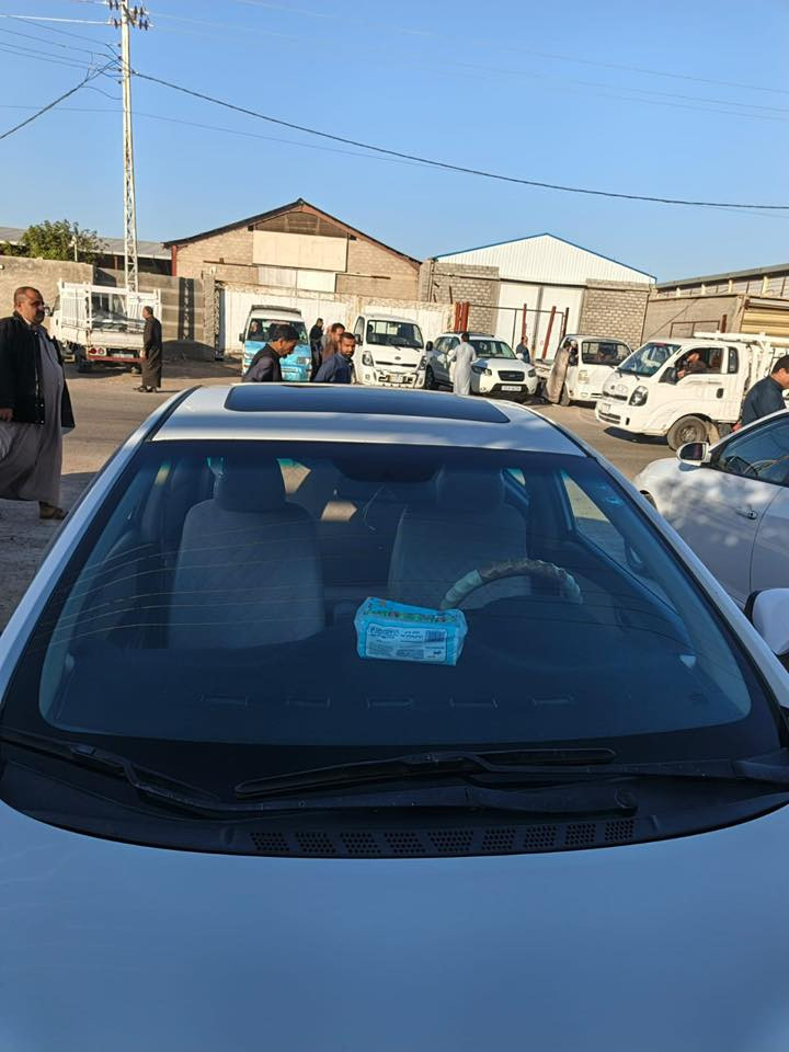 النتره خليجي ٢٠١٣ رقم اربيل الدولي بيها جاملغ يسره ربع باب السايق بدون دواخل سعر ١١٠فول مواصات. عد البصمه 
هاتف ***********
