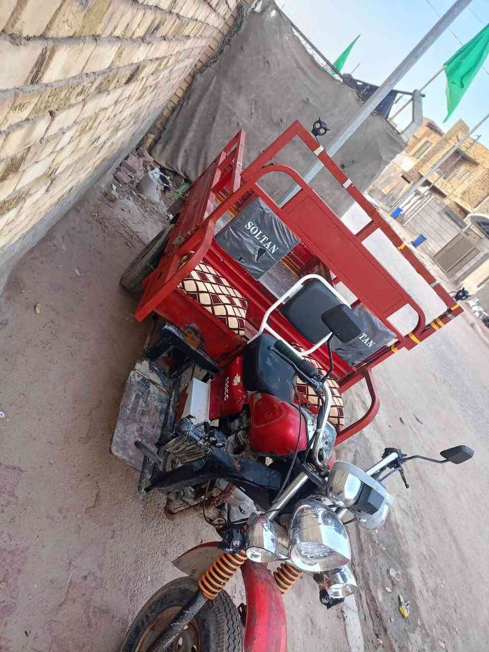 يسلام عليكم عل بركت الله ستوته 2011 ستوته نضيفه وحلوه كهربائية كله جديده محرك صلطان شاصي حيل نضيف مرتبه ما انقصه اي شي سعره مليون و250 وبيه قليل واني بخدمت شراي وهاذ رقمي ‏‪0778 386 4838‬‏ وهاذ رقم وتساب ***********
